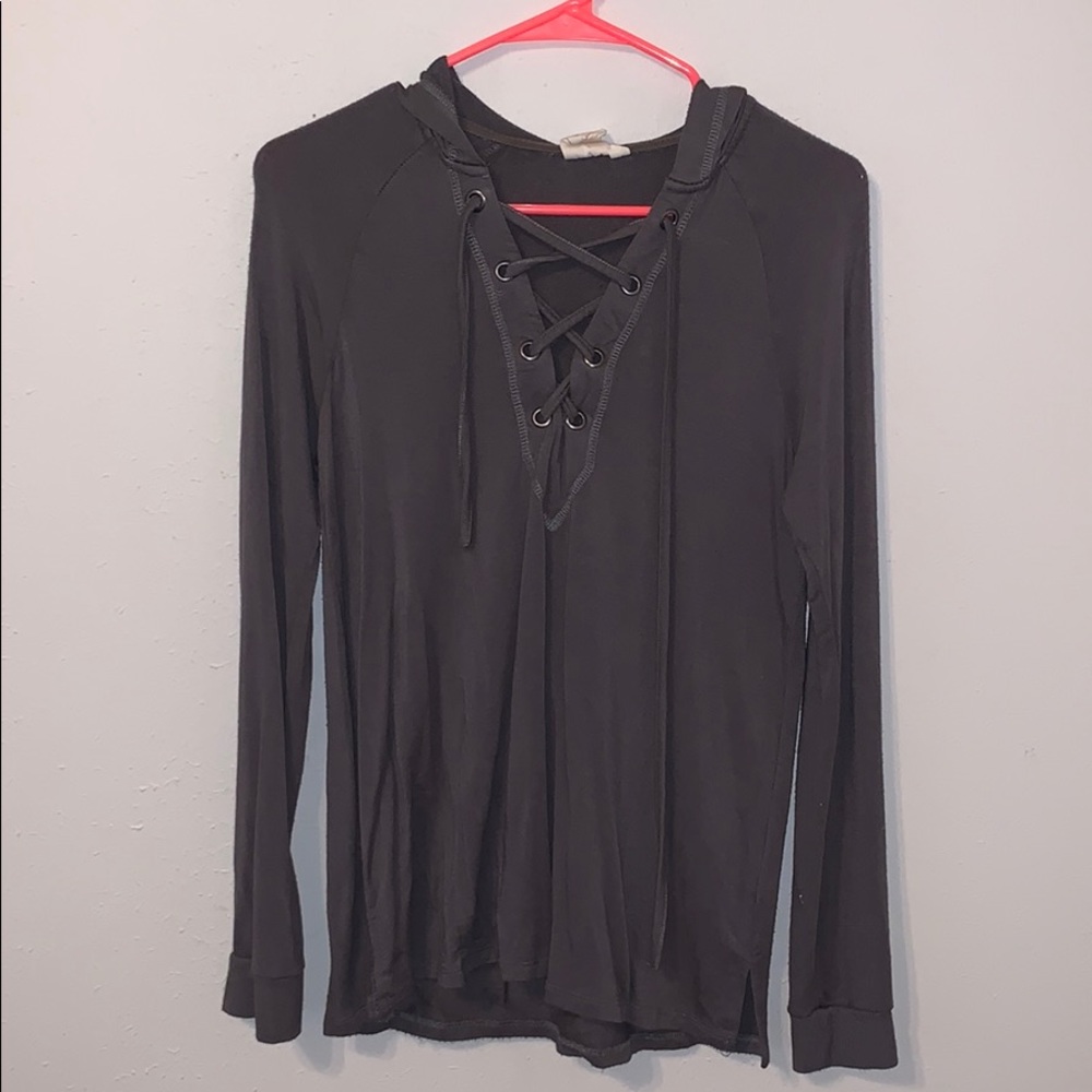 Women’s Long Sleeve Tee